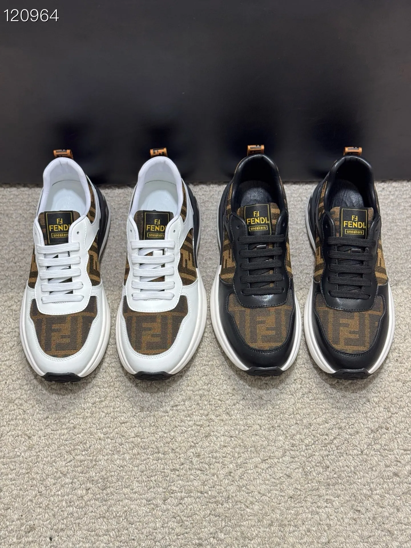 Men's shoes 💰440 [New style] 🐛🐛FENDI* Fendi! Purchasing agent level🔥hot style, the upper is made of cowhide➕canvas, and the lightweight non-slip outsole. Top quality in the market, personally performed by many celebrities, fashionable and popular, versatile and popular, simple yet tasteful, a must-have for fashionistas, exuding a fashionable and casual atmosphere, fashion is at your feet, wear it with confidence. Size: 38-44 (45 customized